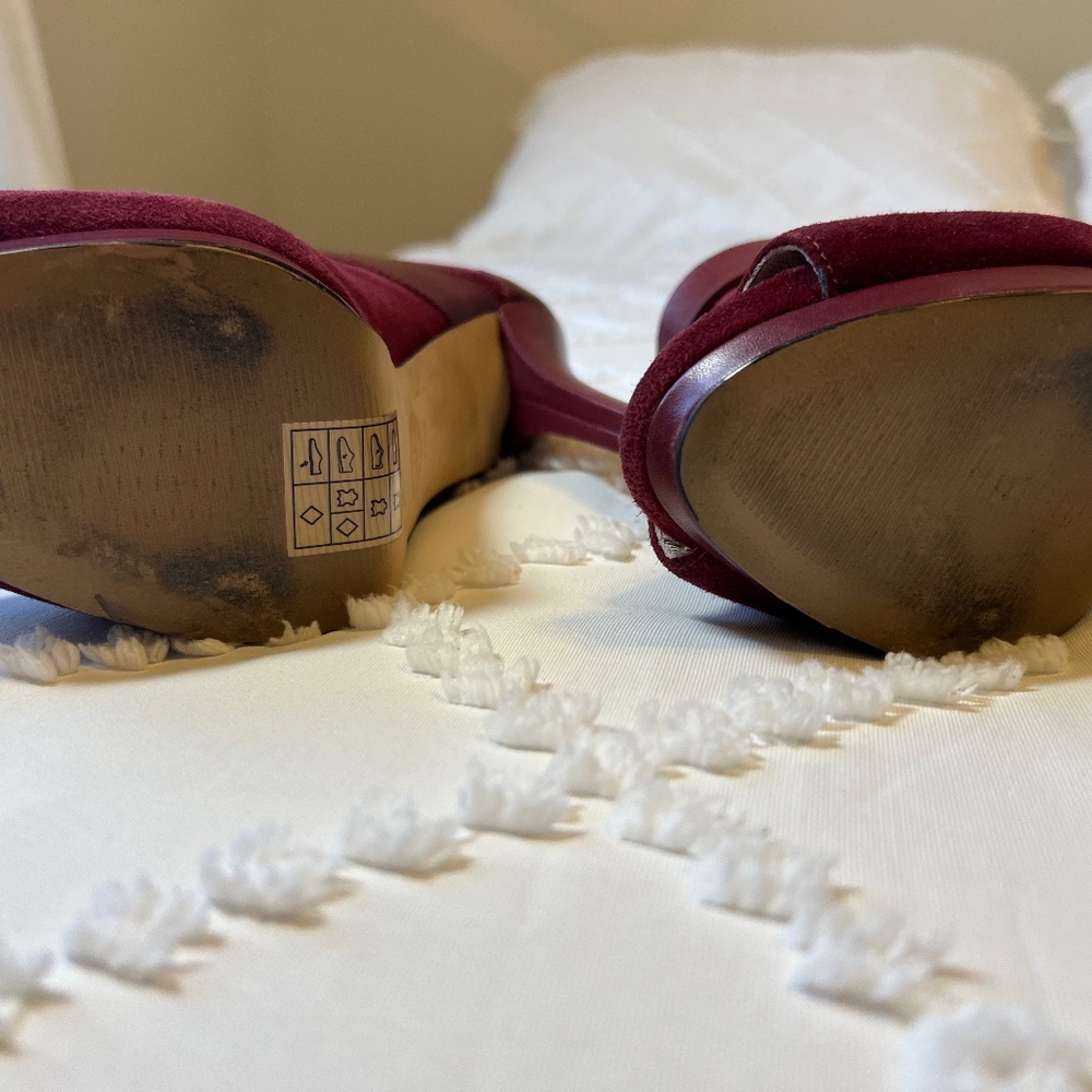 Michael Kors Guiliana Peep Toe Suede Ankle Booties in Burgundy SIZE 7.5 - Picture 7 of 10